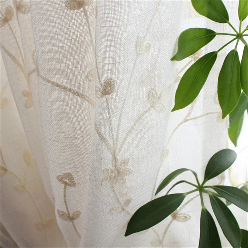 Rideau lin à broderies florales