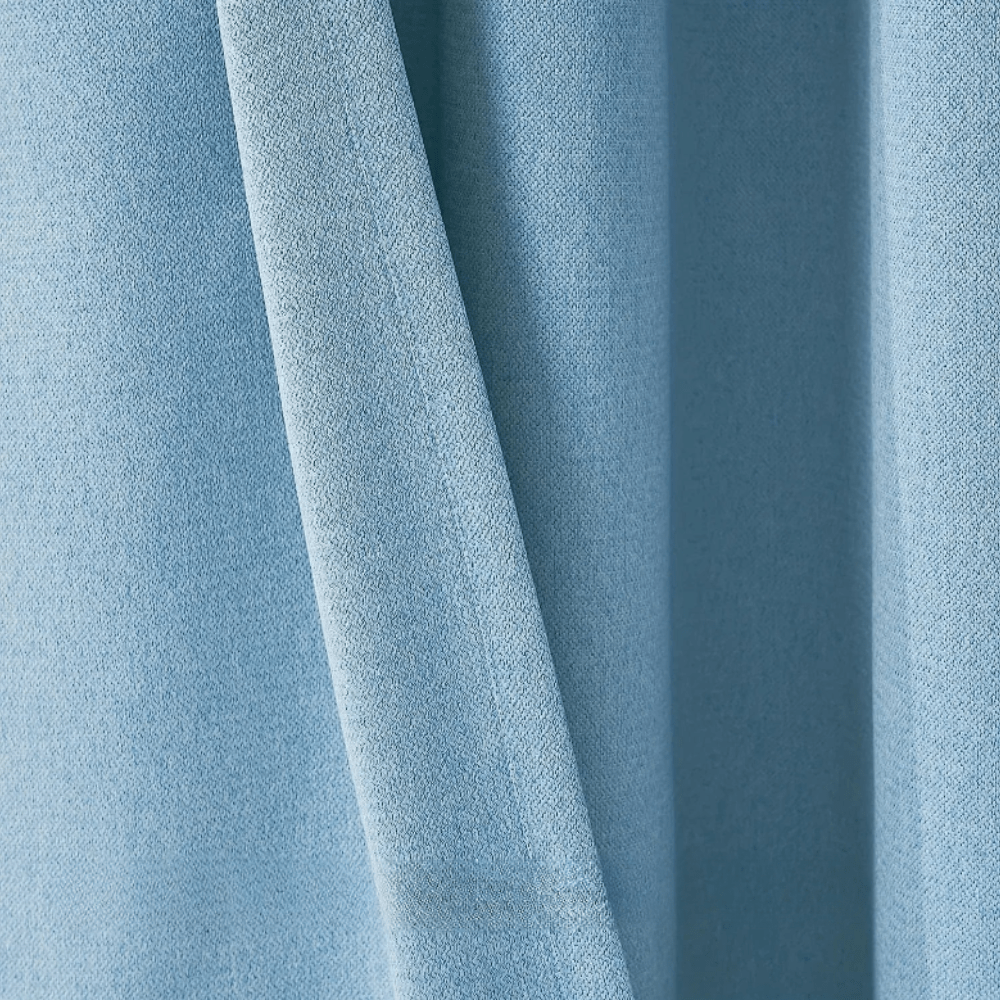 Rideau salon bleu clair soyeux